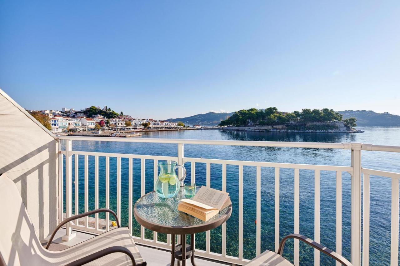 The Water Aparthotel Skiathos Town Bagian luar foto